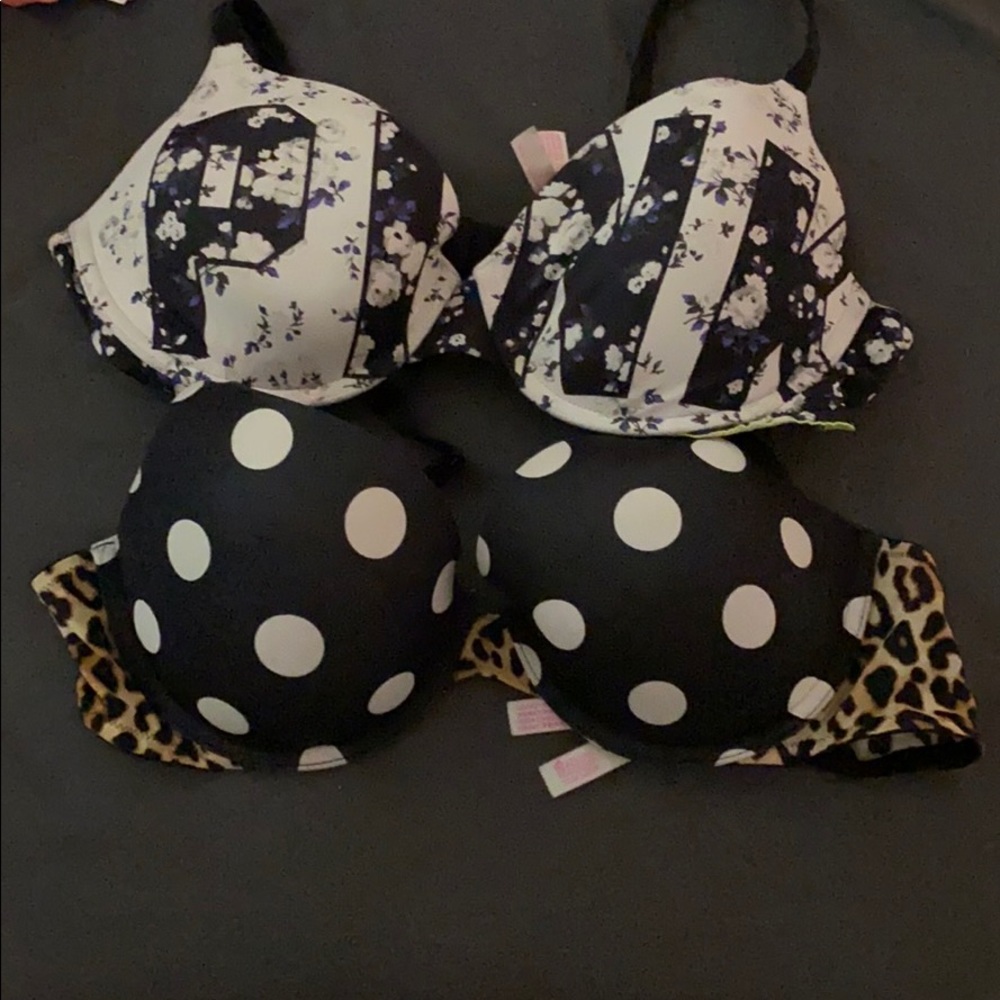 Victoria secret bras - Picture 1 of 1